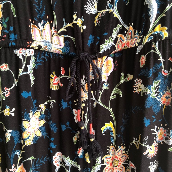 ANTHROPOLOGIE Luka Floral Sleeveless Jogger Jumpsuit Medium NWT - Picture 3 of 11